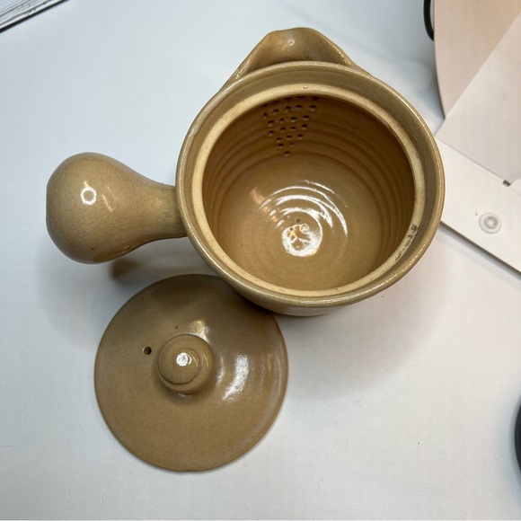 Vintage Hagi Ware Japanese Teapot and 3 Cups Handmade and Signed Studio Art - Picture 6 of 16